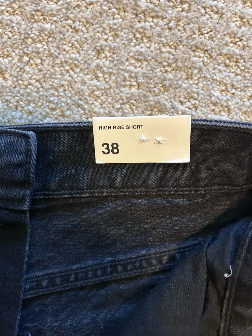 Brand New Zara HIGH RISE Denim Black Short Size 6